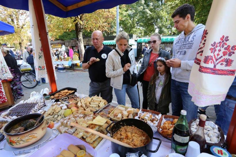 "Stara jela z Dugog Sela": Manifestacija koja promoviraju turizam i njeguju stare običaje