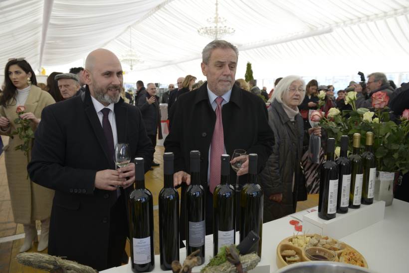  Valentinovo na Jelačiću - promotivni i prodajni festival vina