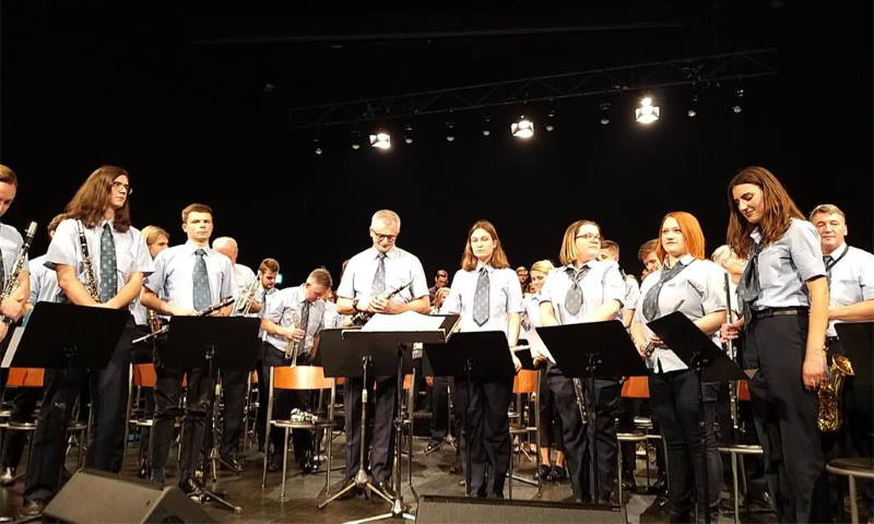 Zagrebački orkestar ZET-a predstavio albuma sa skladbama iz kultnog filma "Tko pjeva zlo ne misli"