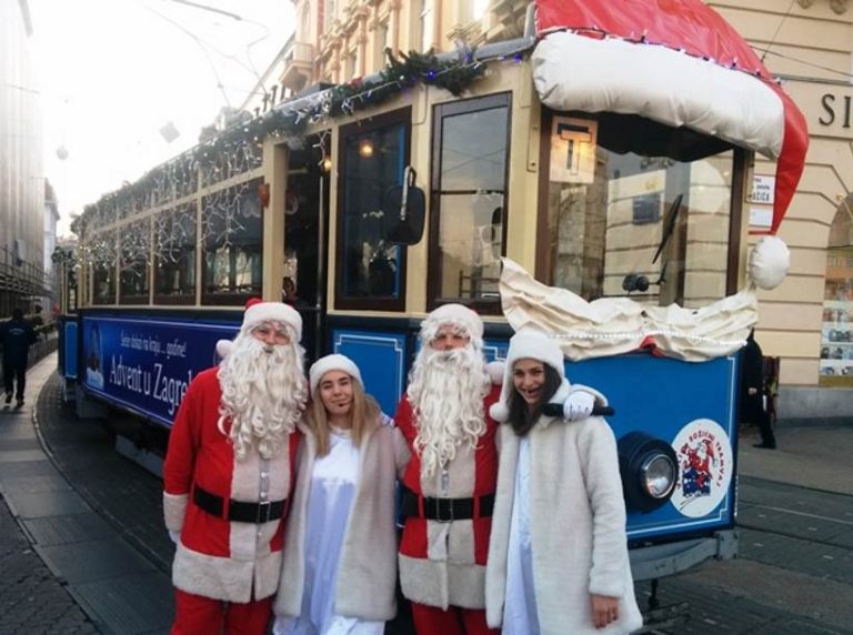 ZET: Veseli božićni tramvaj od 1. prosinca ponovno na zagrebačkim ulicama
