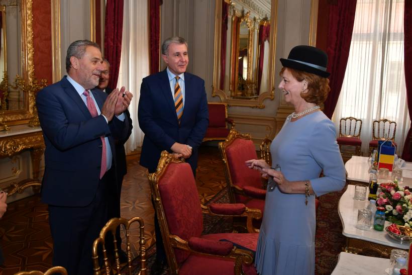 POSJET: Rumunjski kraljevski par kod zagrebačkog gradonačelnika
