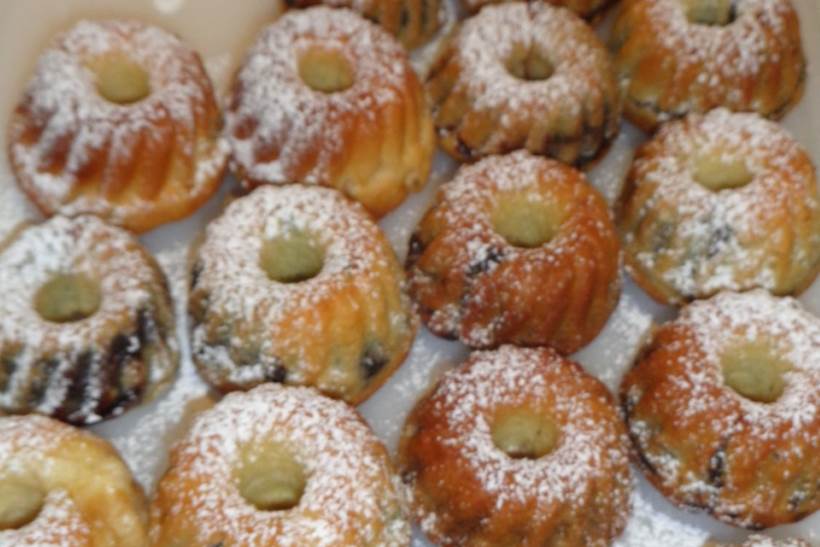 MINI POTICE: Tradicionalni slovenski kolač u modernoj varijanti