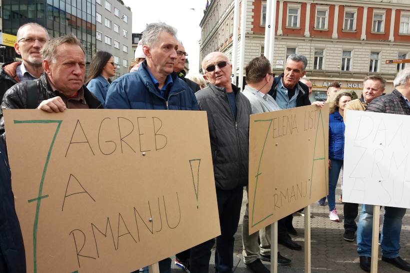 5 do 12 za Zrmanju! Na središnjem zagrebačkom trgu održan prosvjed za spas kraške ljepotice