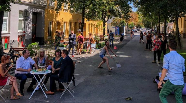 Grad Beč pretvara ulice u zelene oaze s mjestima za odmor, igru, druženje i razgovor