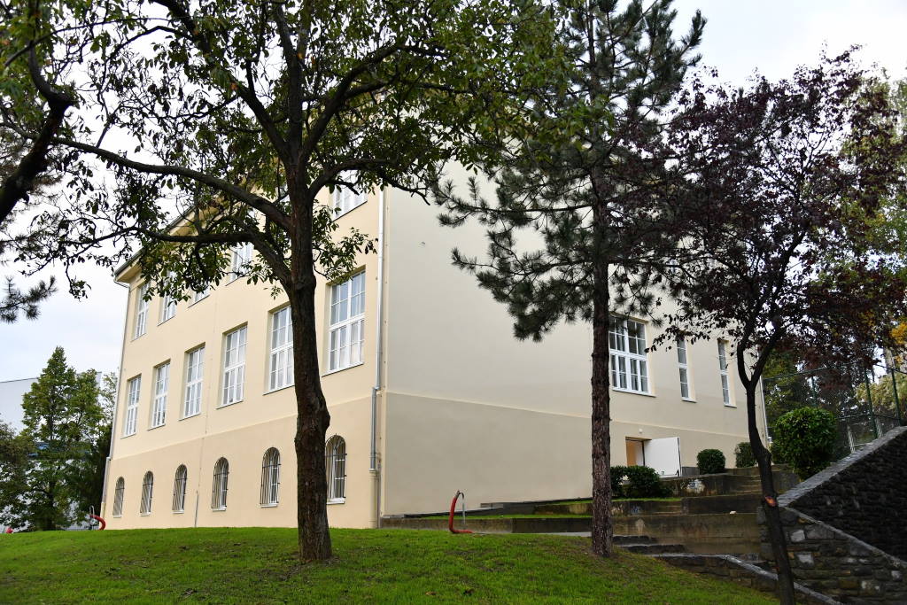 ZA 111. ROĐENDAN: Svečano otvoren obnovljeni stari objekt Osnovne škole Pantovčak