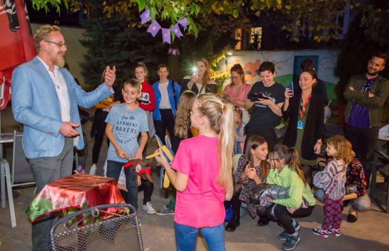 Dječji Kliker festival pokreta, plesa i igre rasplesao ulice, vrtiće, kazališta i škole