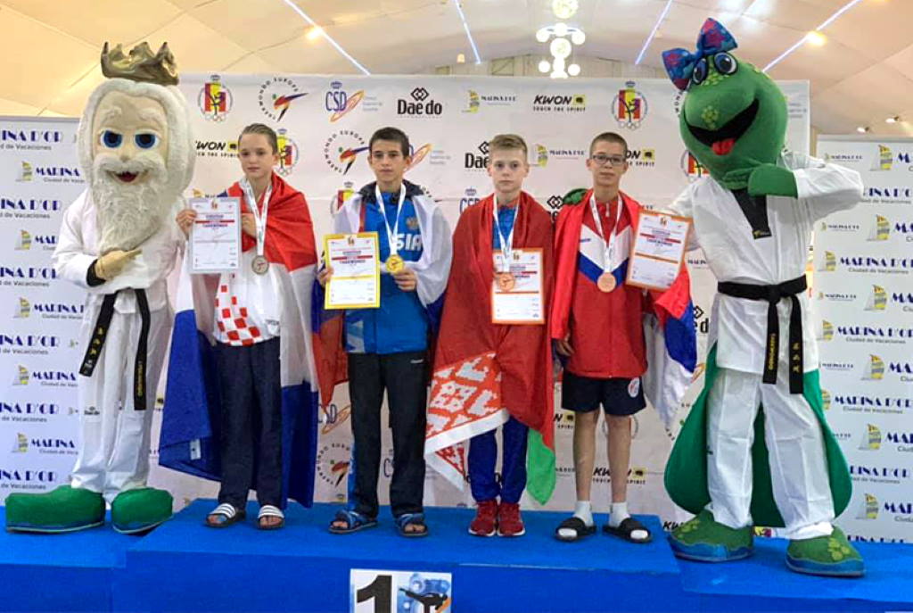 VICEPRVAK EUROPE: 13-ogodišnji Jan Flegar iz Bistre osvojio srebro na Europskom prvenstvu u taekwondou