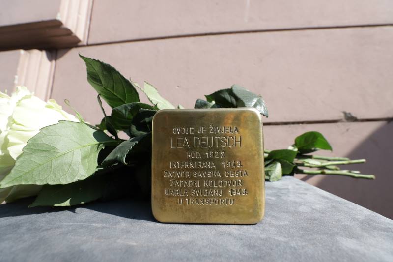 Zagreb dobio prvi ”kamen spoticanja”, postavljen je  u spomen na Leu Deutsch