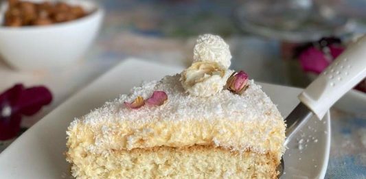 RAFFAELLO TORTA: Ako volite okus kokosa, ova torta je savršen izbor za vas!