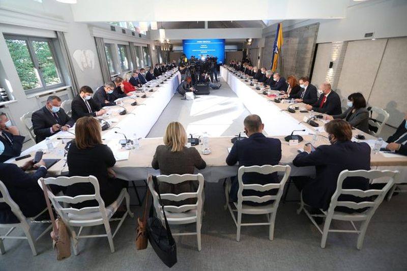 Zaprešić je bio domaćin sastanka Vlade RH sa županima