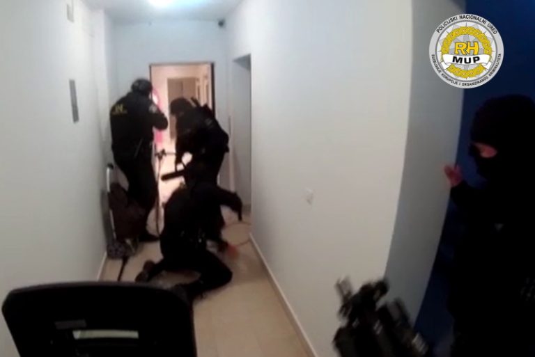 VIDEO: Pogledajte sjajnu akciju hrvatske policije, uhićeni članovi više organiziranih kriminalnih grupa