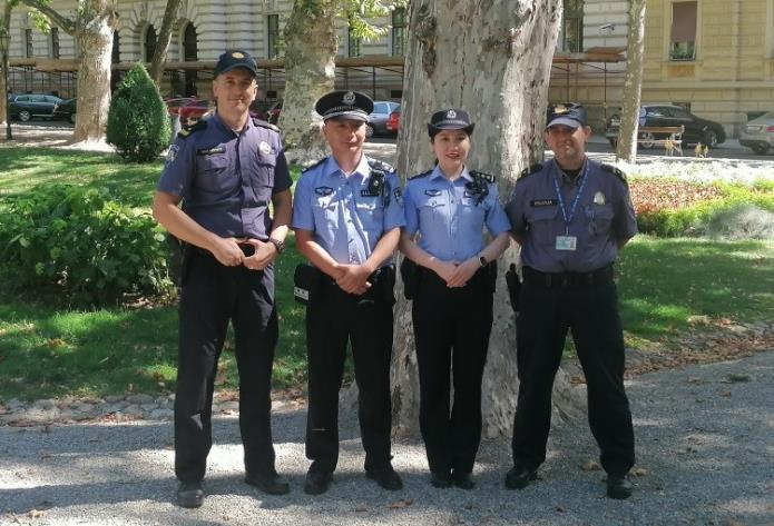 U Zagrebu dvoje kineskih policajaca pomaže hrvatskim kolegama tijekom turističke sezone