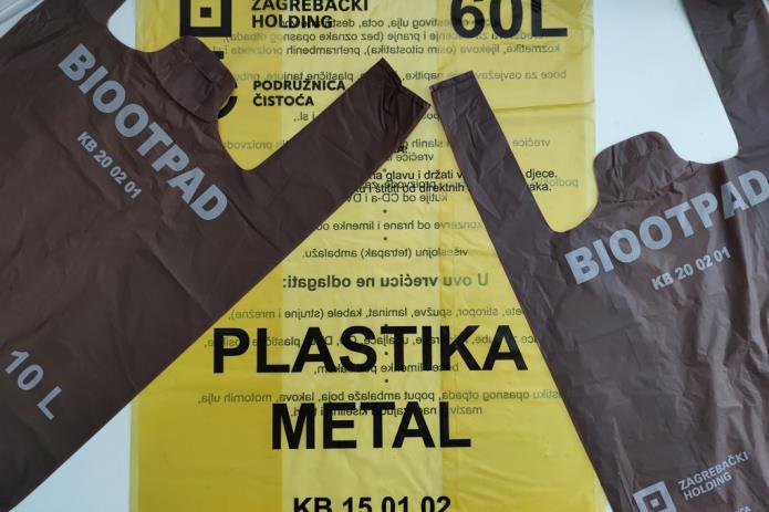 Započela podjela besplatnih vrećica za plastičnu i metalnu ambalažu te za biootopad