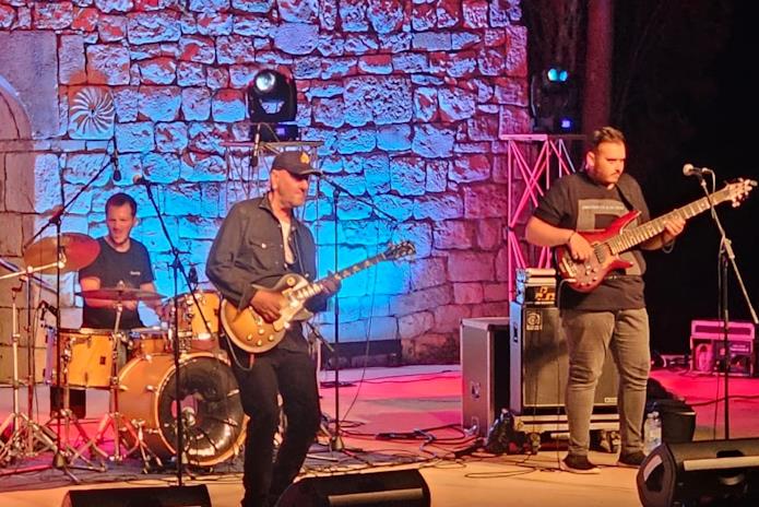 Legendarni makedonski gitarist Vlatko Stefanovski oduševio publiku na Hvaru