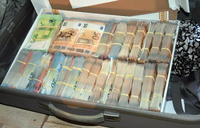 Velika međunarodna akcija u Srbiji i Španjolskoj, zaplijenjeno 2,7 tona kokaina uhićen 70-godišnji narko boss
