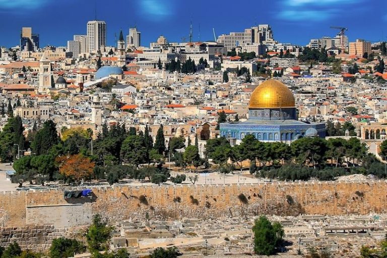 Večeras na HTV-u  dokumentarni film “Jeruzalem – Graditelji Svetog grada”