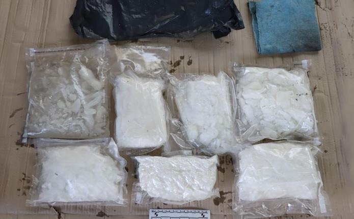 Službeni policijski pas Ares potvrdio sumnje policije i u BMW-u pronašao 6,5 kg metamfetamina!